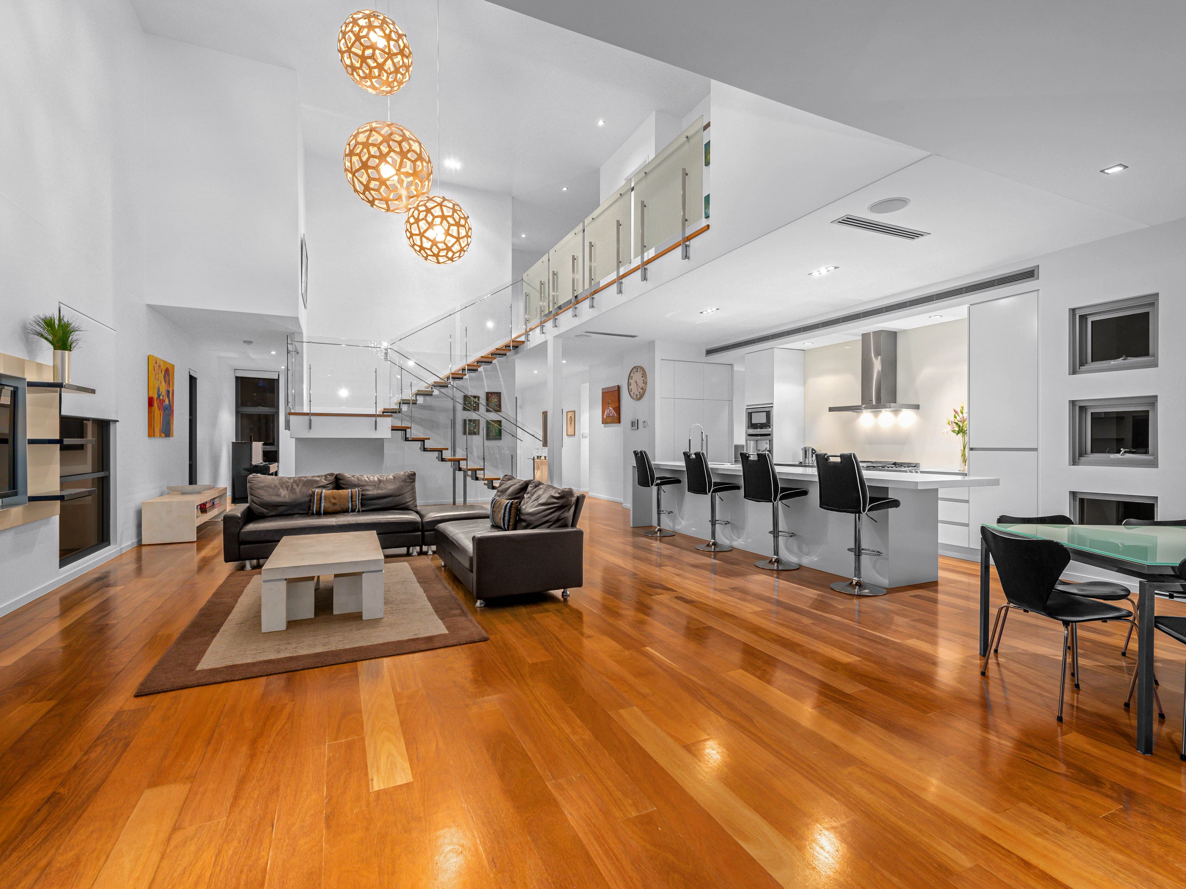 45 Katoomba Avenue, Hawthorne QLD 4171, Hawthorne - Thumbnail 2