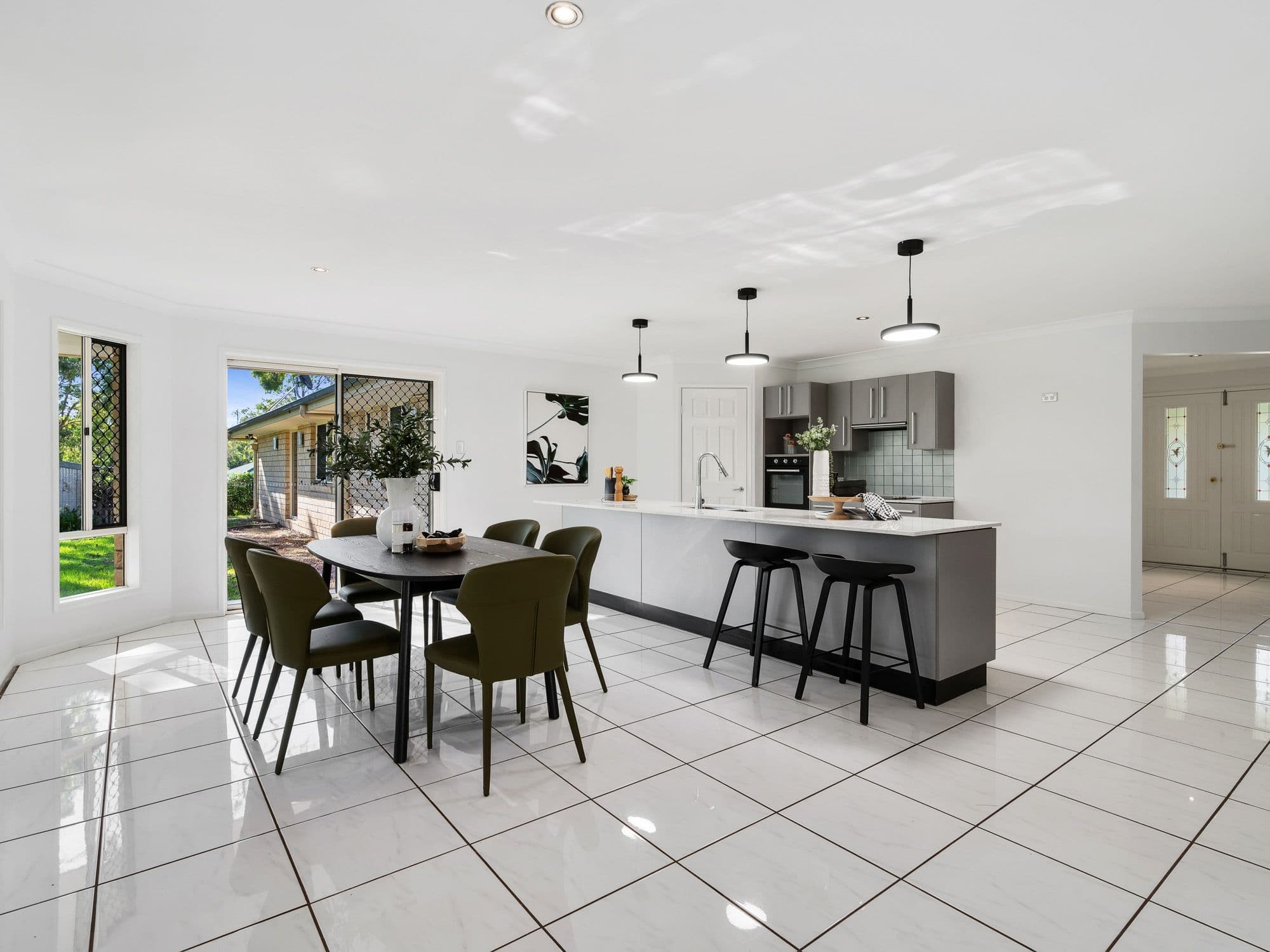 6 Jamboree Close, Greenbank QLD 4124, Greenbank - Thumbnail 4
