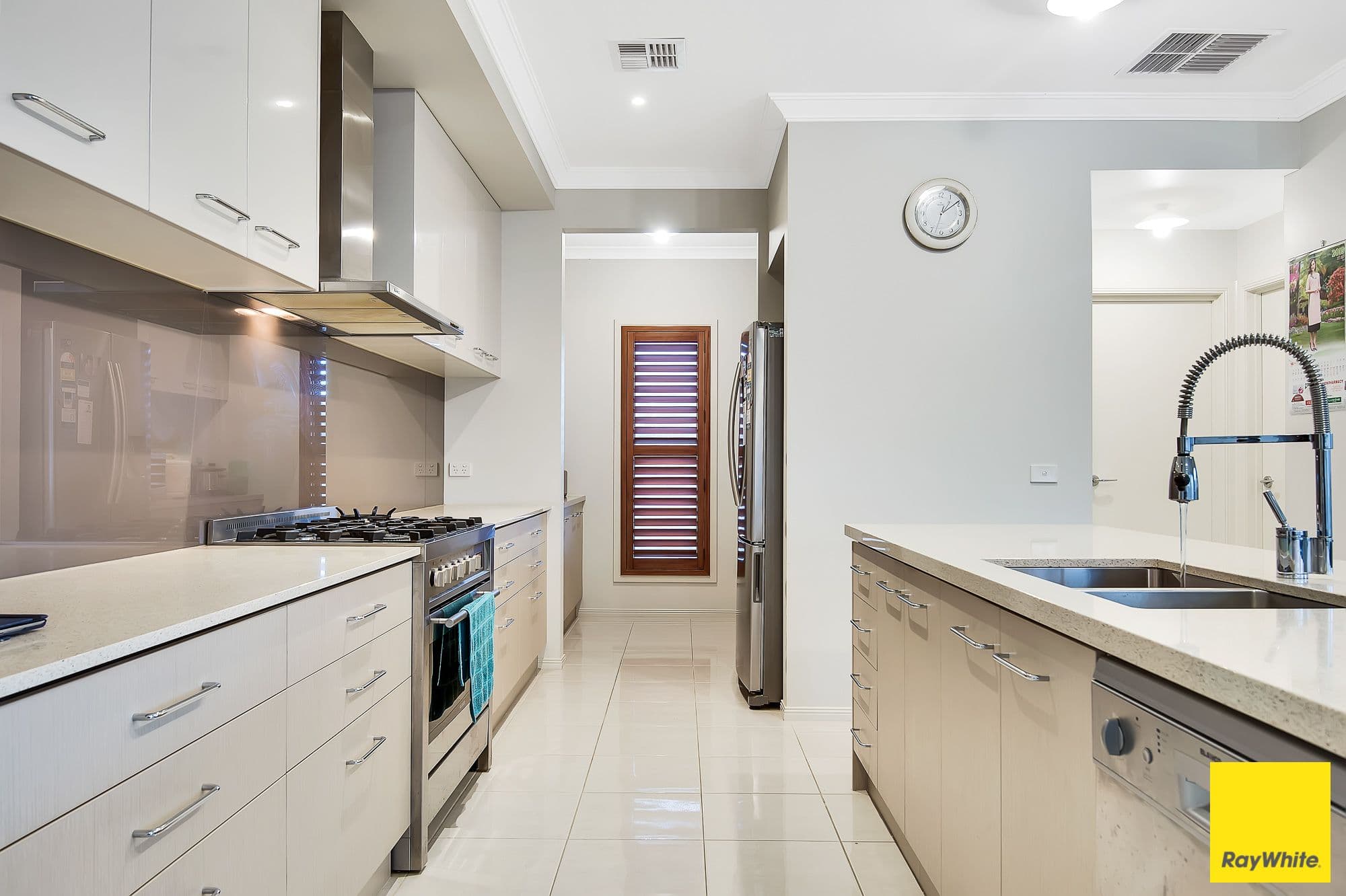 39 Holland Crescent, Truganina VIC 3029, Truganina - Thumbnail 7