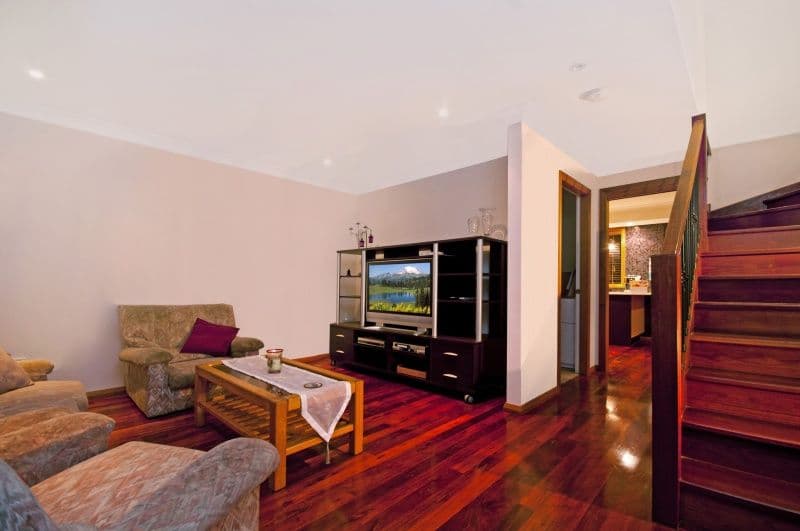 9 Mclean Street, KILLARNEY VALE NSW 2261, Killarney Vale - Thumbnail 2