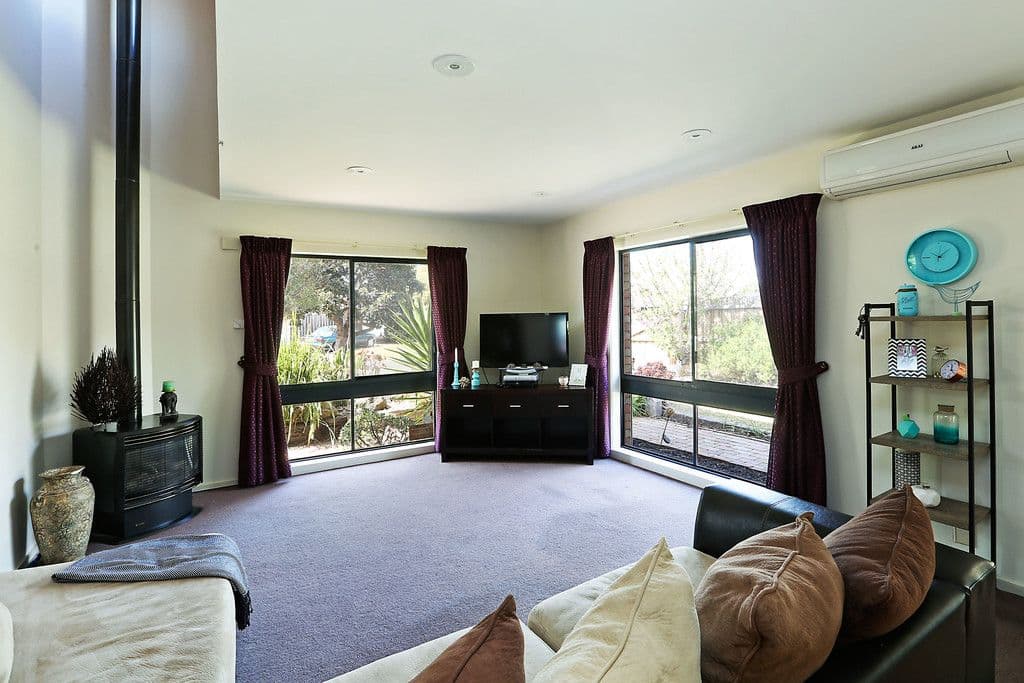 1 Goldfinch Grove, Lara VIC 3212, Lara - Thumbnail 3