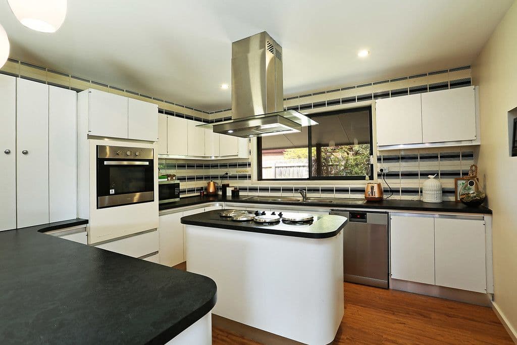 1 Goldfinch Grove, Lara VIC 3212, Lara - Thumbnail 5