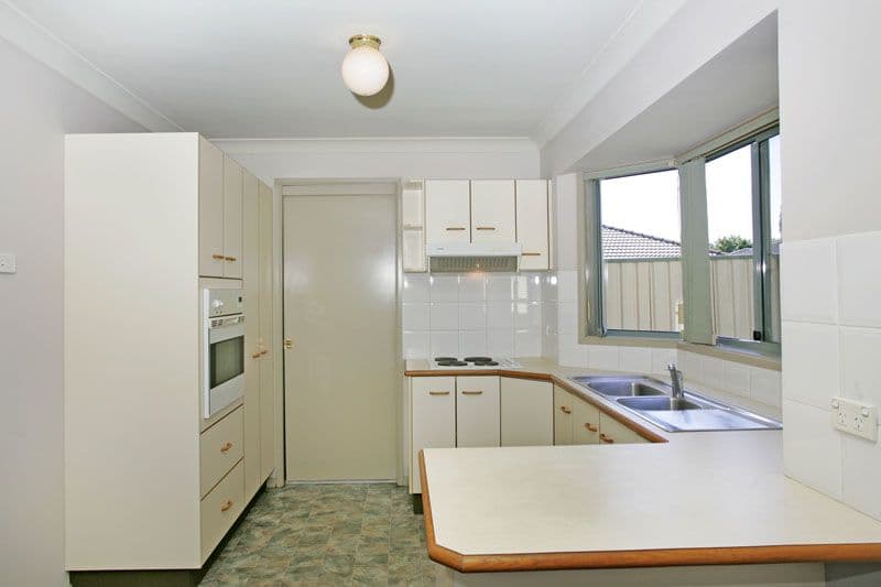 34 Orloff Close, Clayton South, VIC, 3169, Clayton South - Thumbnail 2