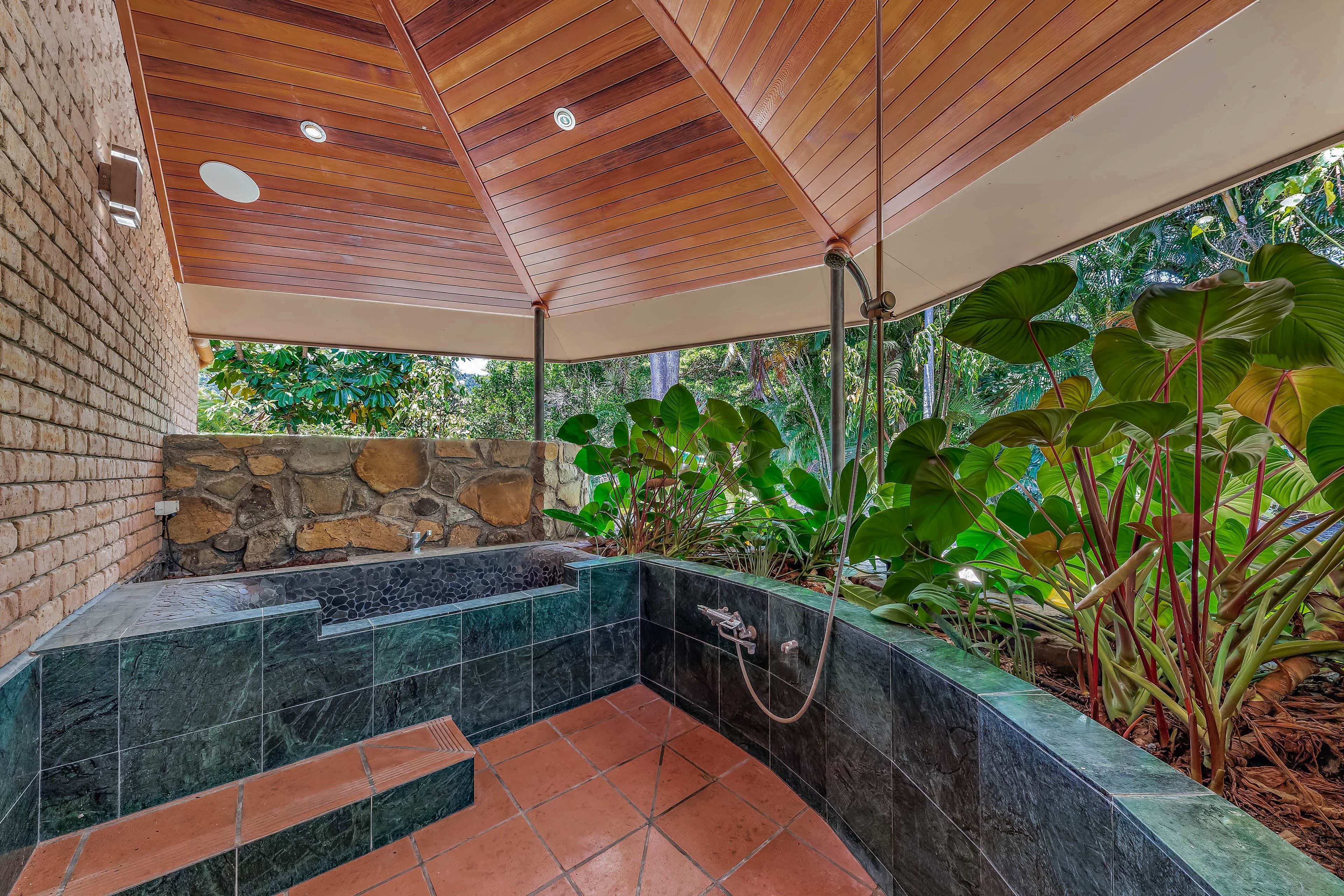 18 Catherine Crescent, Jubilee Pocket QLD 4802, Jubilee Pocket - Thumbnail 8