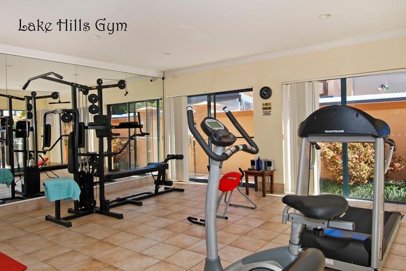 127 Palm Meadows Drive, CARRARA QLD 4211, Carrara - Thumbnail 5