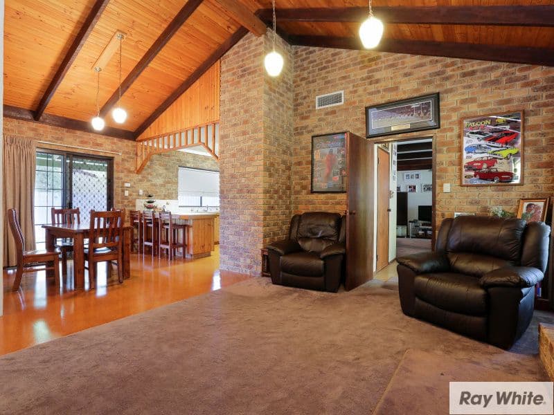 32 Dawson Avenue, Forrestfield WA 6058, Forrestfield - Thumbnail 2