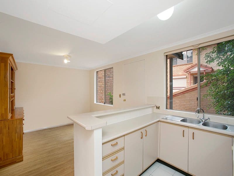 41 Bath Road, KIRRAWEE NSW 2232, Kirrawee - Thumbnail 2