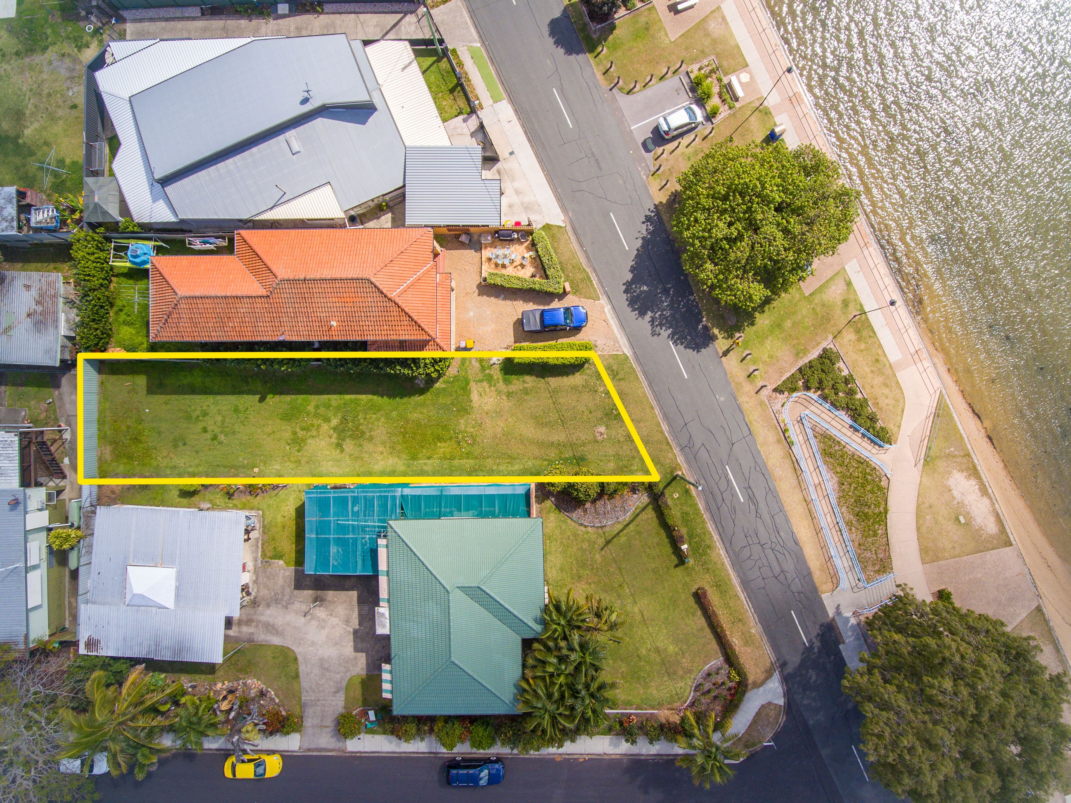 27 Esplanade, Deception Bay QLD 4508, Deception Bay - Thumbnail 2