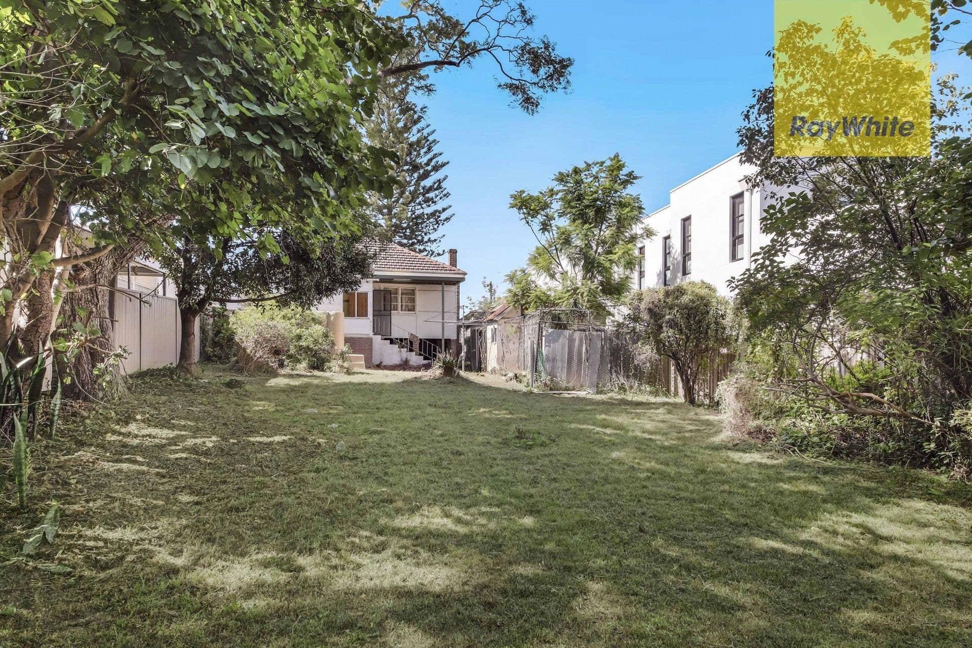 15 Brabyn Street, North Parramatta - Thumbnail 2
