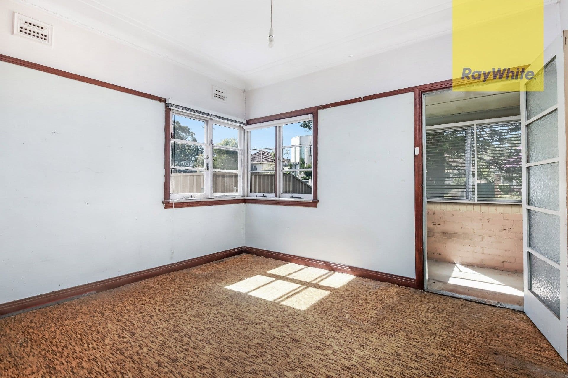 15 Brabyn Street, North Parramatta - Thumbnail 7