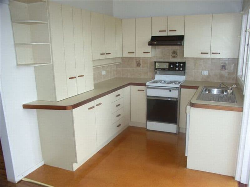 76 Blackman Parade, UNANDERRA NSW 2526, Unanderra - Thumbnail 2