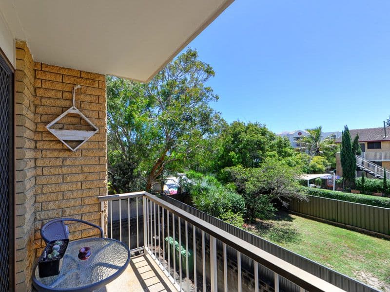 31 Venice Street, Mermaid Beach QLD 4218, Mermaid Beach - Thumbnail 3