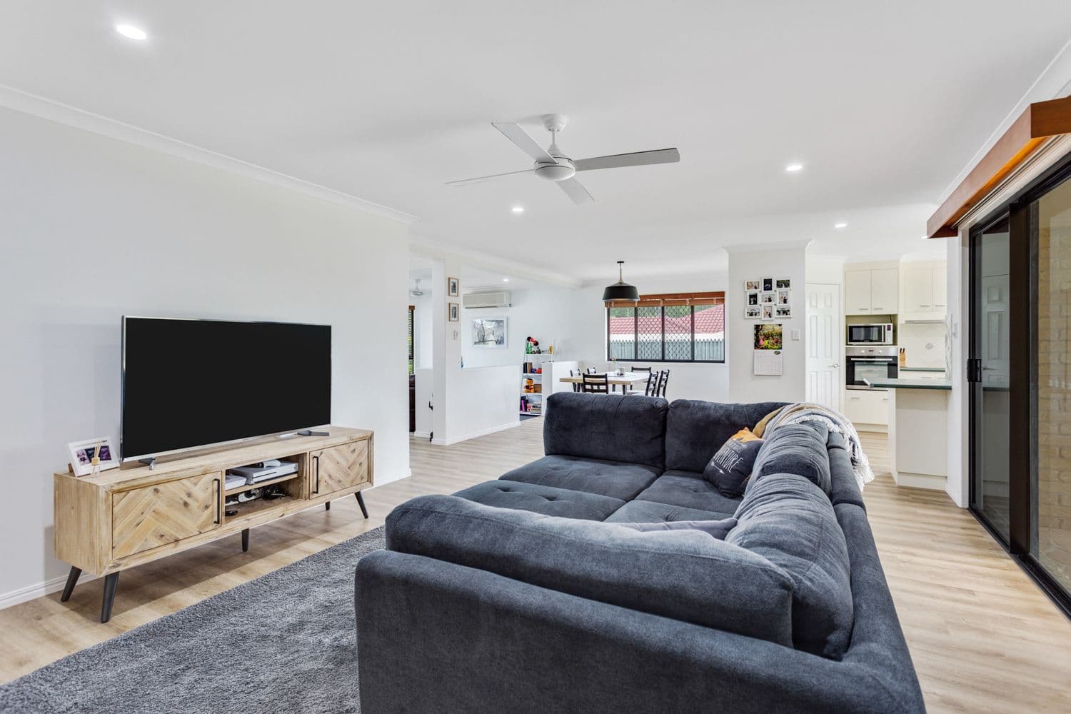 10 Hooper Street, Birkdale QLD 4159, Birkdale - Thumbnail 3