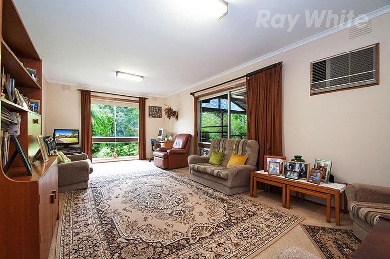 15 BIRKENHEAD Drive, Kilsyth VIC 3137, Kilsyth - Thumbnail 5