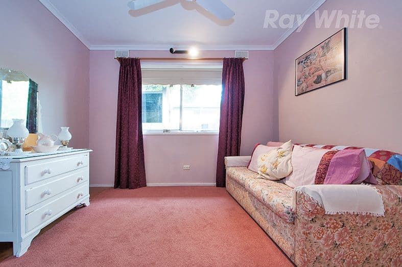 15 BIRKENHEAD Drive, Kilsyth VIC 3137, Kilsyth - Thumbnail 8