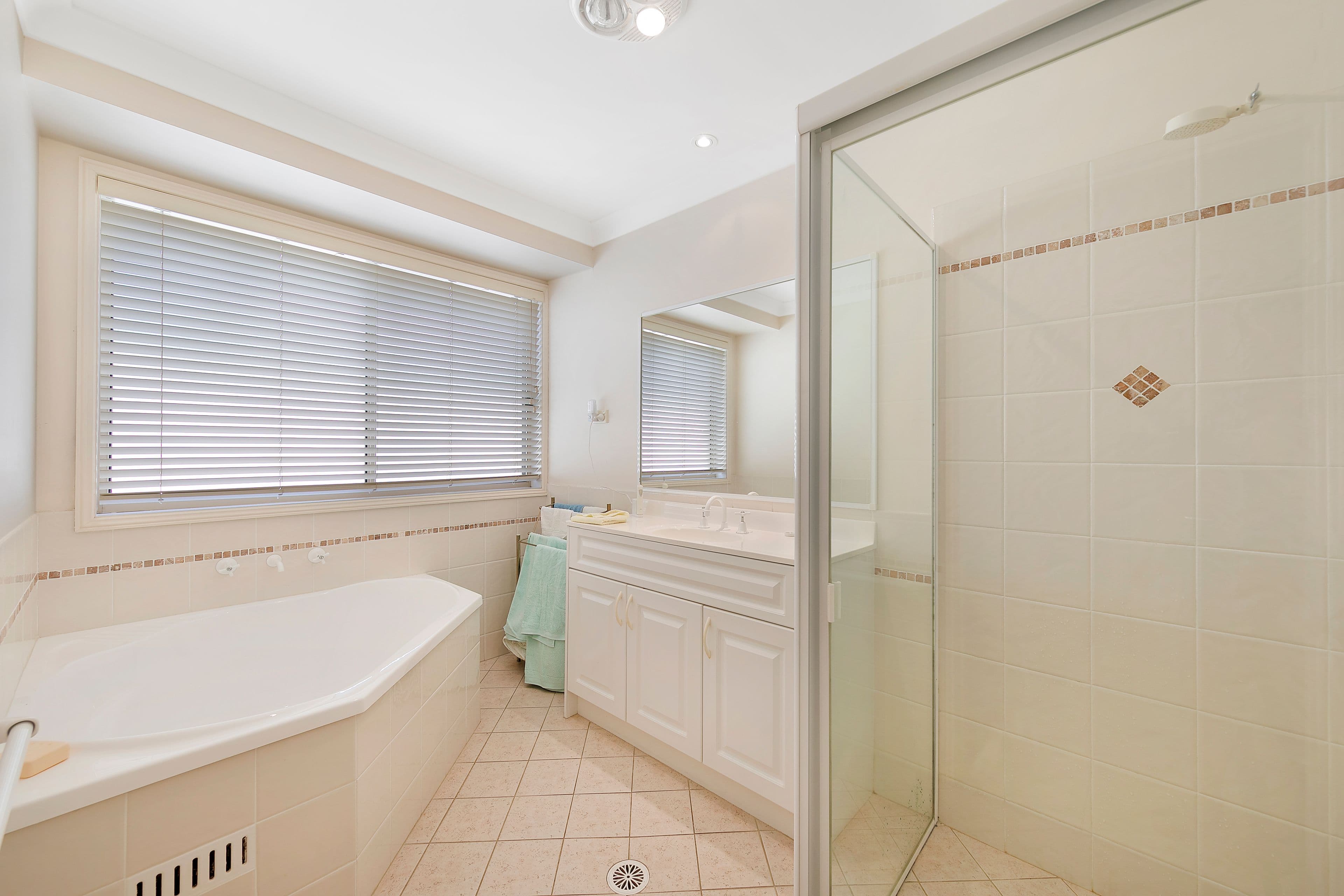 63 Lakin Street, Bateau Bay - Thumbnail 3