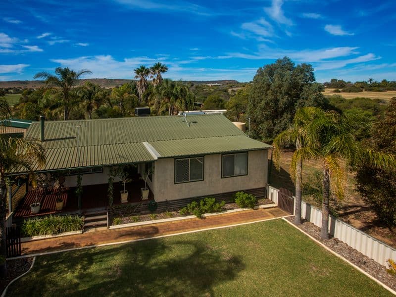 334 David Road, WAGGRAKINE WA 6530, Waggrakine - Image 1