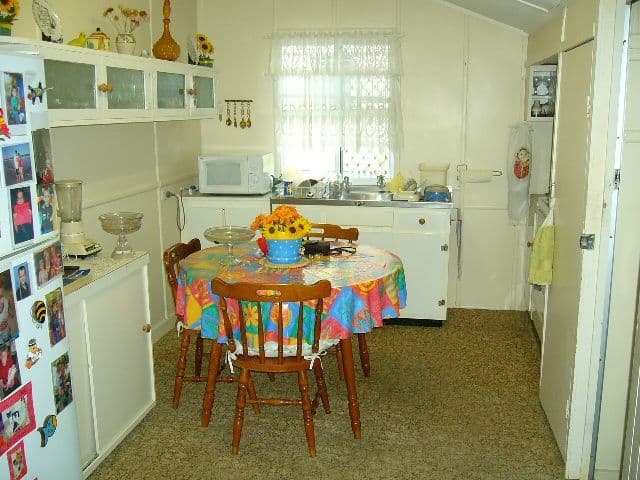 27 Ellis Street, BERSERKER QLD 4701, Berserker - Thumbnail 2
