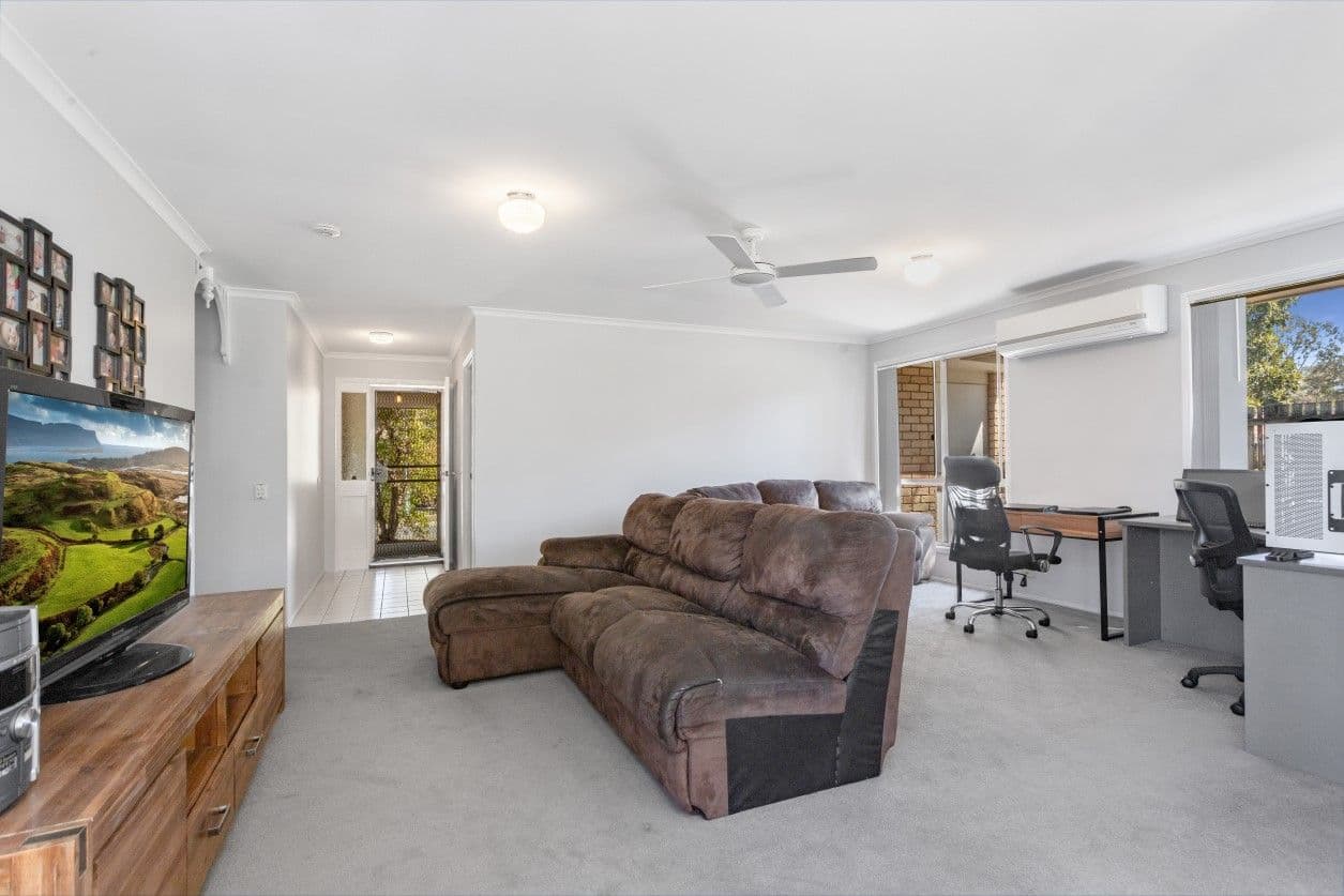 21 Poplar Place, Taigum QLD 4018, Taigum - Thumbnail 2