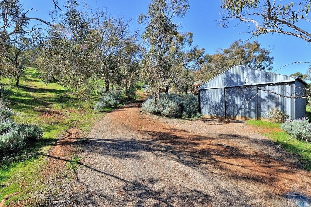 2242 & 2258 Great Northern Highway, Bullsbrook WA 6084, Bullsbrook - Thumbnail 3