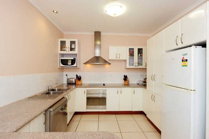 27 Flounder Crescent, GLADSTONE QLD 4680, Gladstone - Thumbnail 2