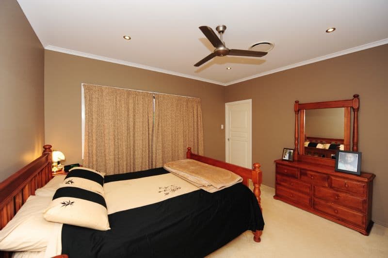 27 Flounder Crescent, GLADSTONE QLD 4680, Gladstone - Thumbnail 5