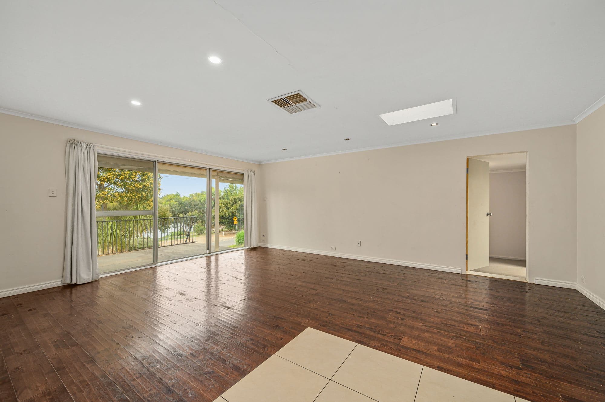 12 Martin Road, Morphett Vale SA 5162, Morphett Vale - Thumbnail 6