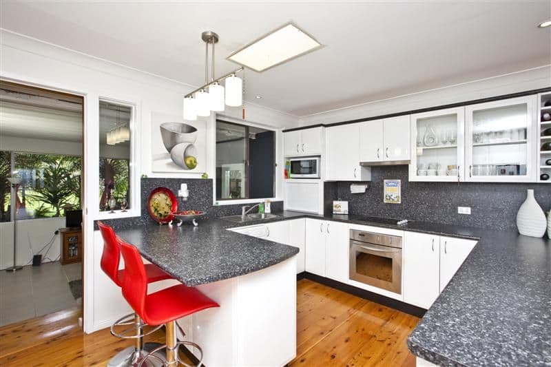 29 Newbold Road, MACQUARIE HILLS NSW 2285, Macquarie Hills - Thumbnail 2
