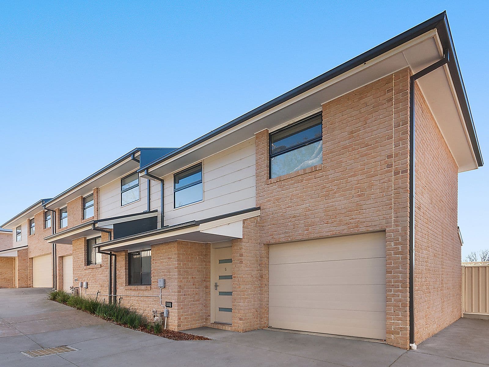 5/36 Cameron Road, Queanbeyan NSW 2620, Queanbeyan - Image 1