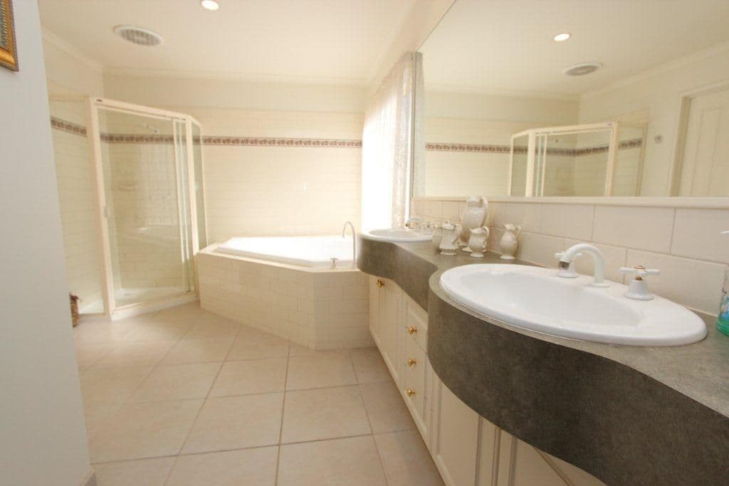 7 Carstairs Close, GROVEDALE VIC 3216, Grovedale - Thumbnail 8