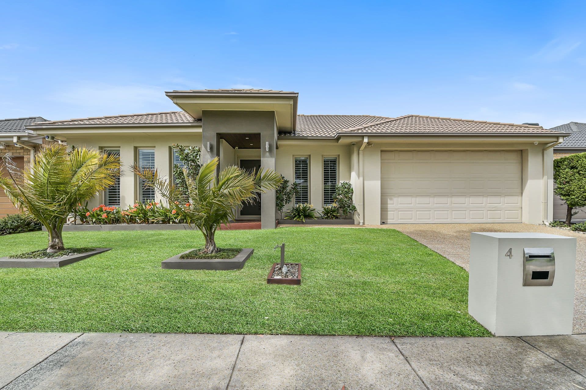 4 Little Gem Way, Berwick VIC 3806, Berwick - Thumbnail 2