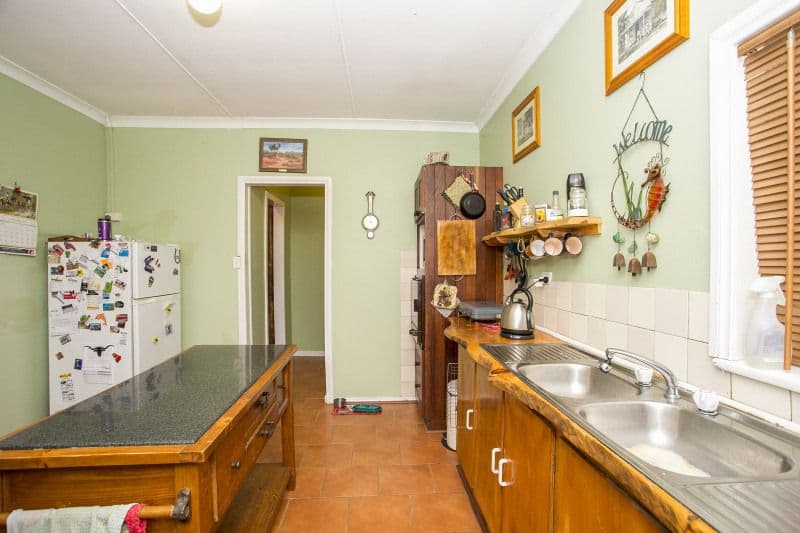 338 Holmes Road, Forrestfield WA 6058, Forrestfield - Thumbnail 7