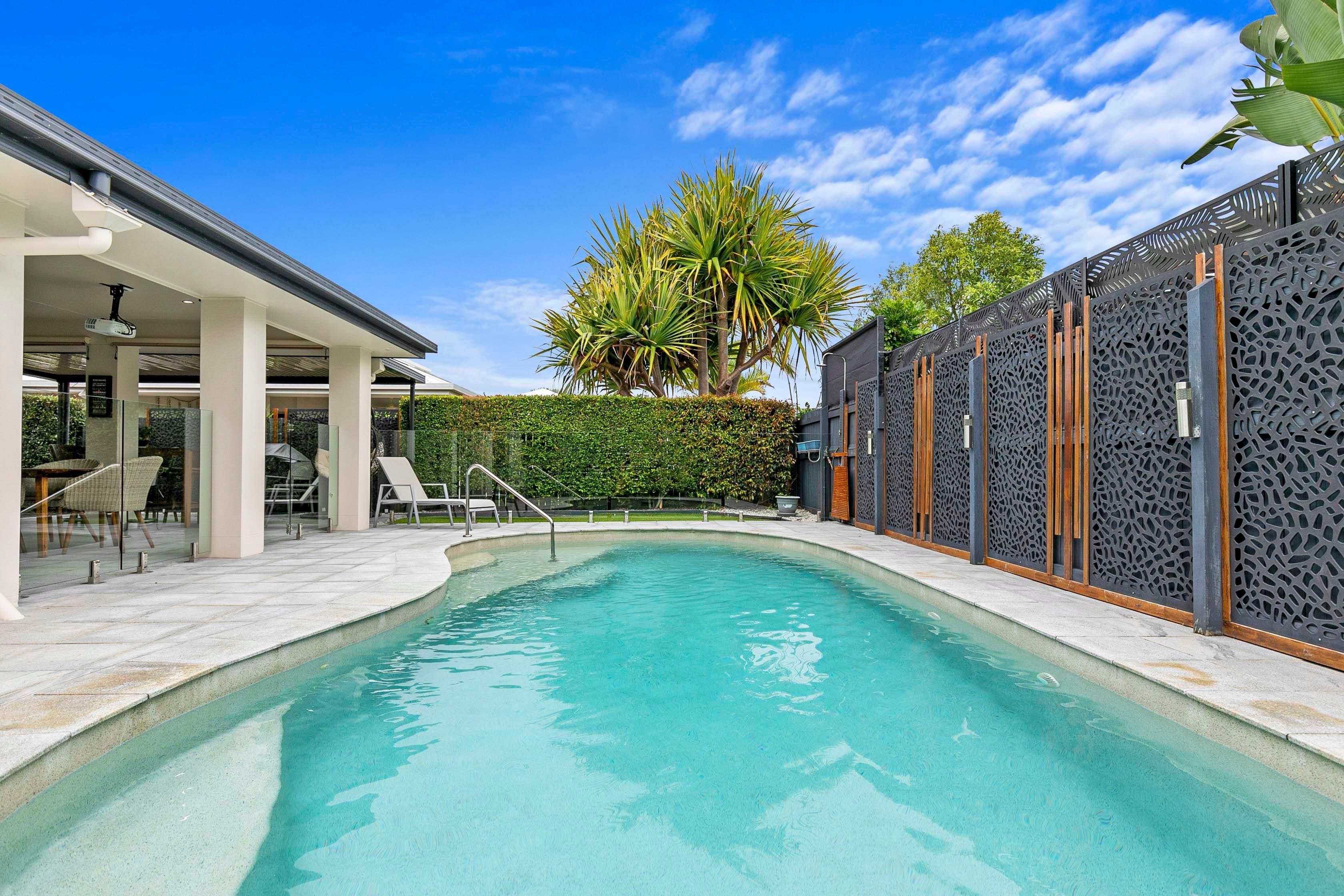 213 Long Street, Pialba QLD 4655, Pialba - Image 1