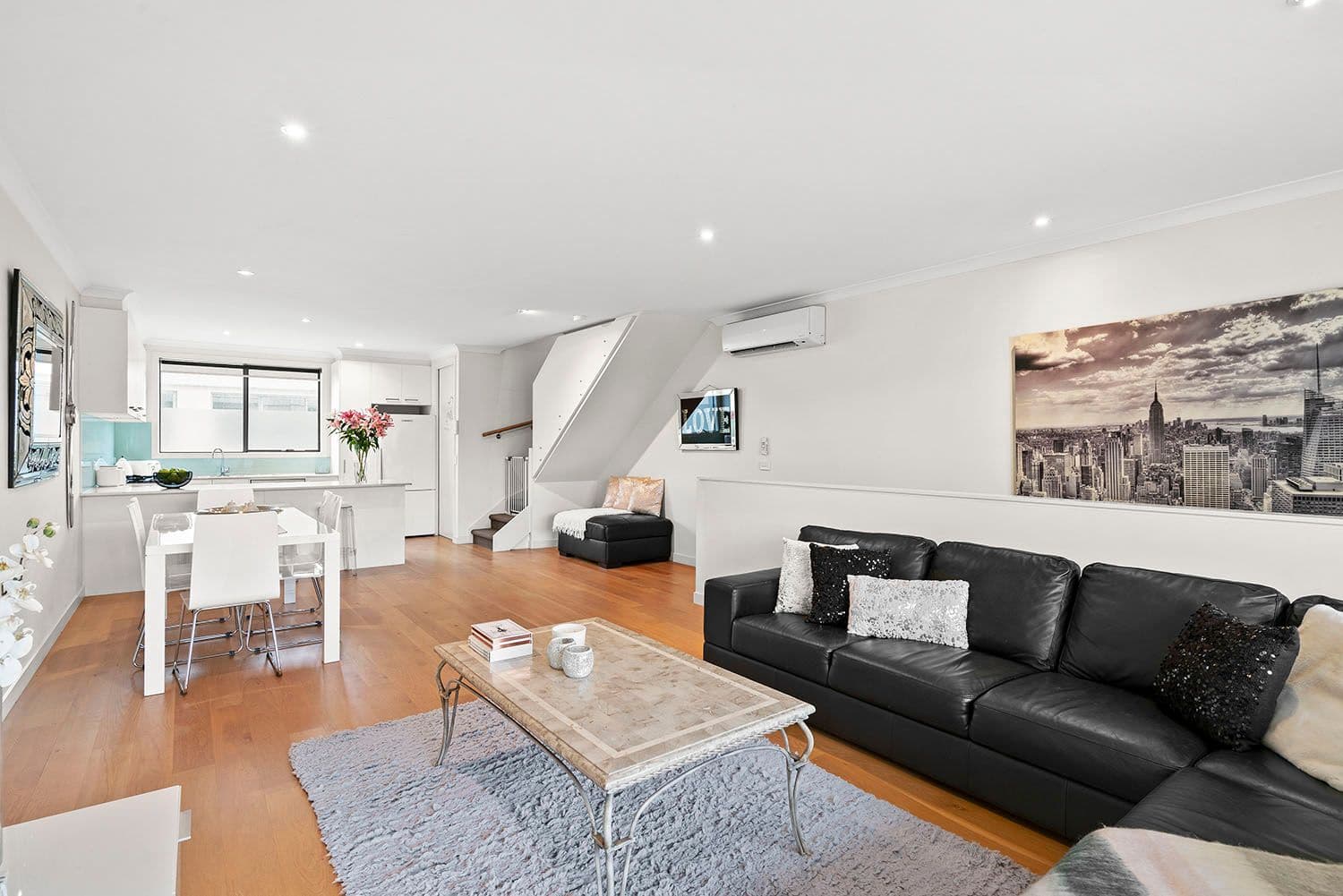 4 Blagdon Street, Cheltenham VIC 3192, Cheltenham - Thumbnail 2