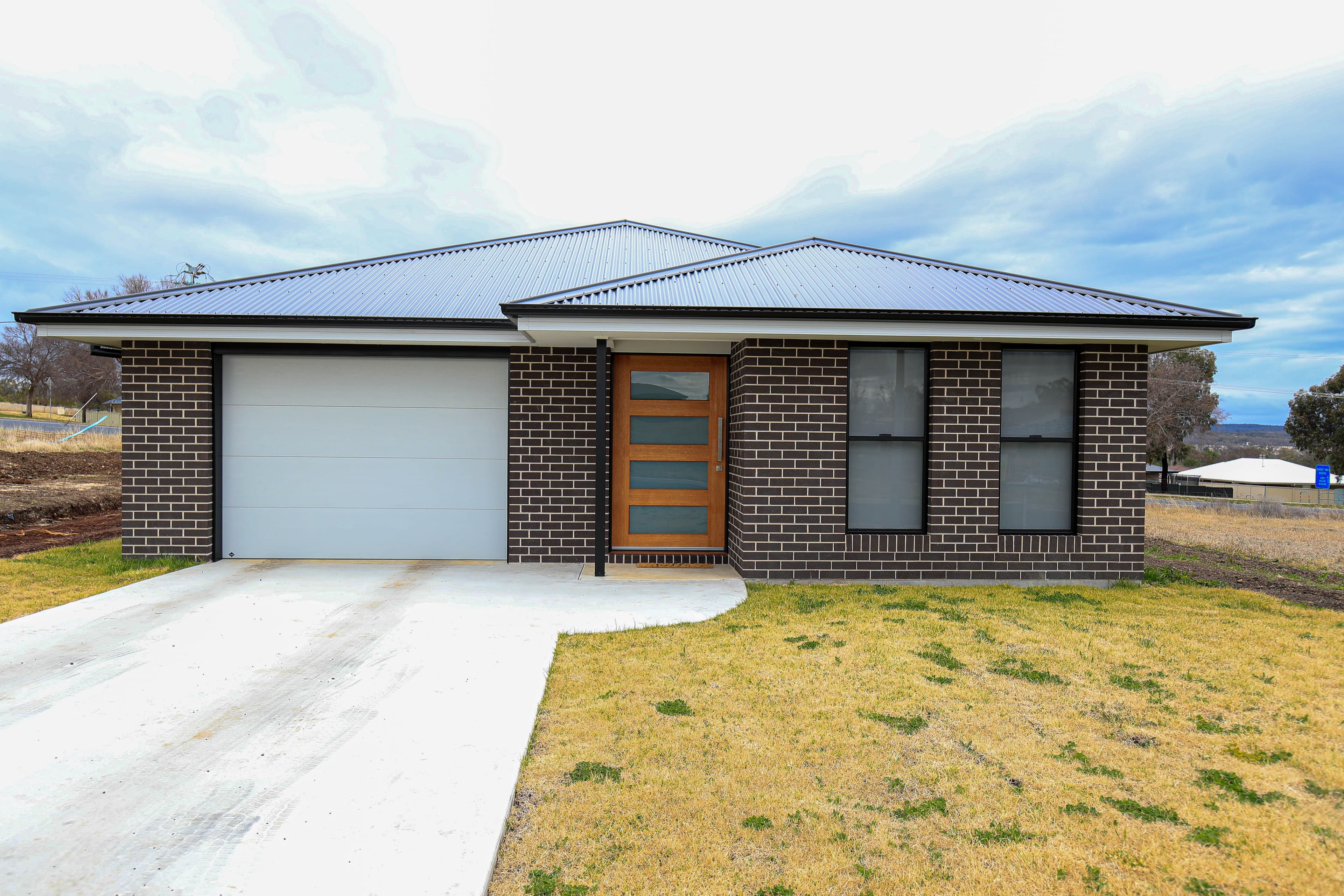 69 Mather Street, Inverell NSW 2360, Inverell - Image 1