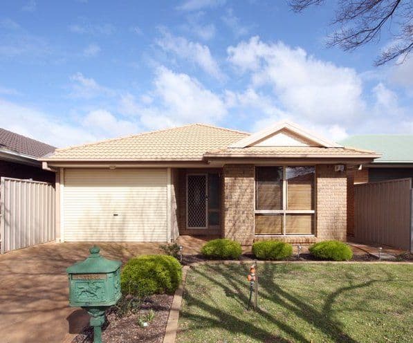 19 Claremont Avenue, OAKDEN SA 5086, Oakden - Image 1