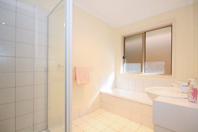 19 Claremont Avenue, OAKDEN SA 5086, Oakden - Thumbnail 5