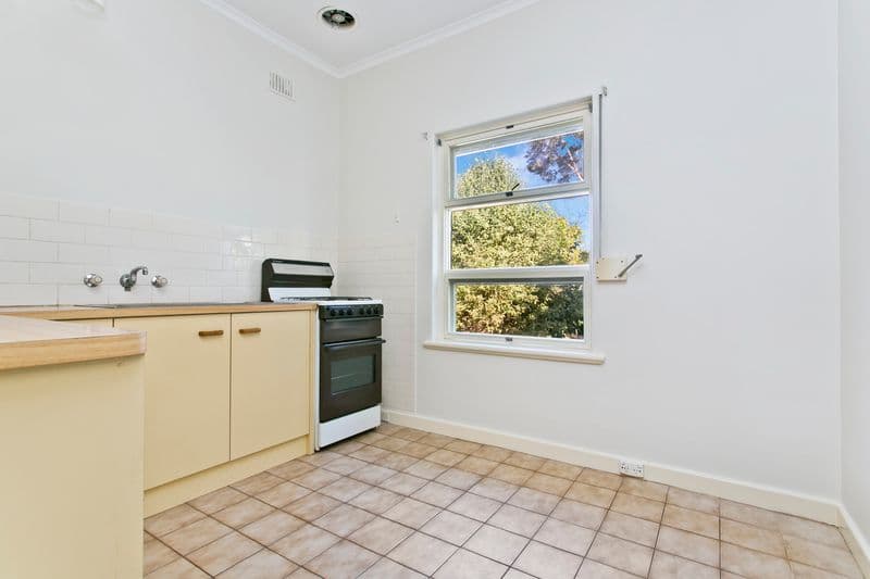 9 St Ives  Drive, PARAFIELD GARDENS SA 5107, Parafield Gardens - Thumbnail 3