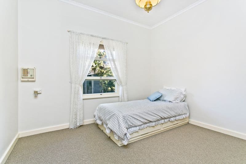 9 St Ives  Drive, PARAFIELD GARDENS SA 5107, Parafield Gardens - Thumbnail 5