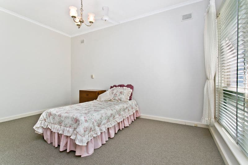9 St Ives  Drive, PARAFIELD GARDENS SA 5107, Parafield Gardens - Thumbnail 6