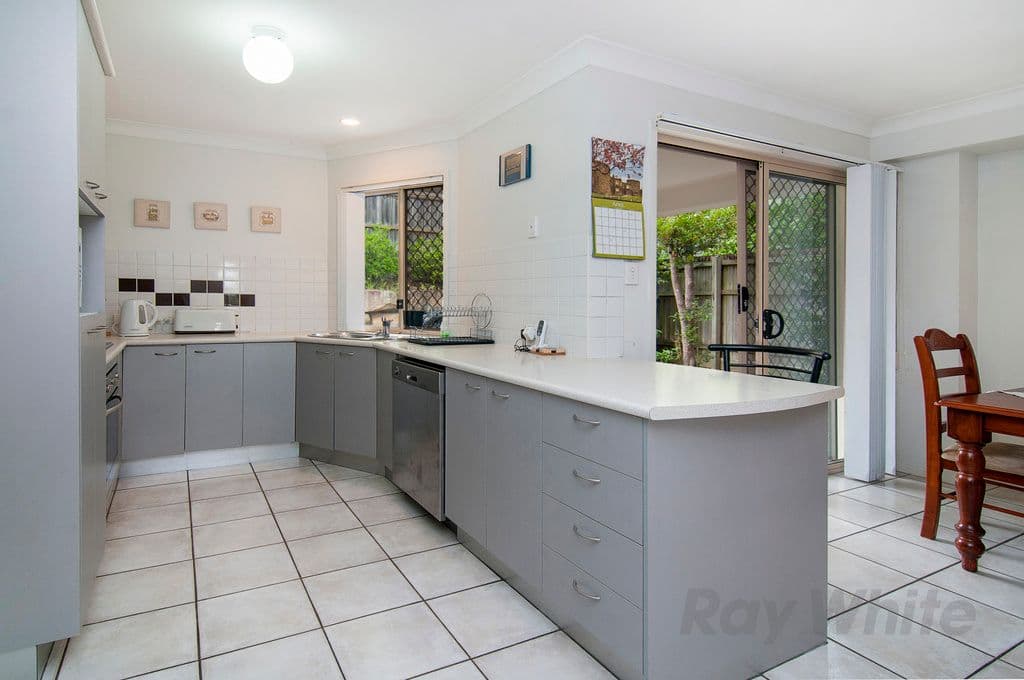 121 Palatine Street, CALAMVALE QLD 4116, Calamvale - Thumbnail 2