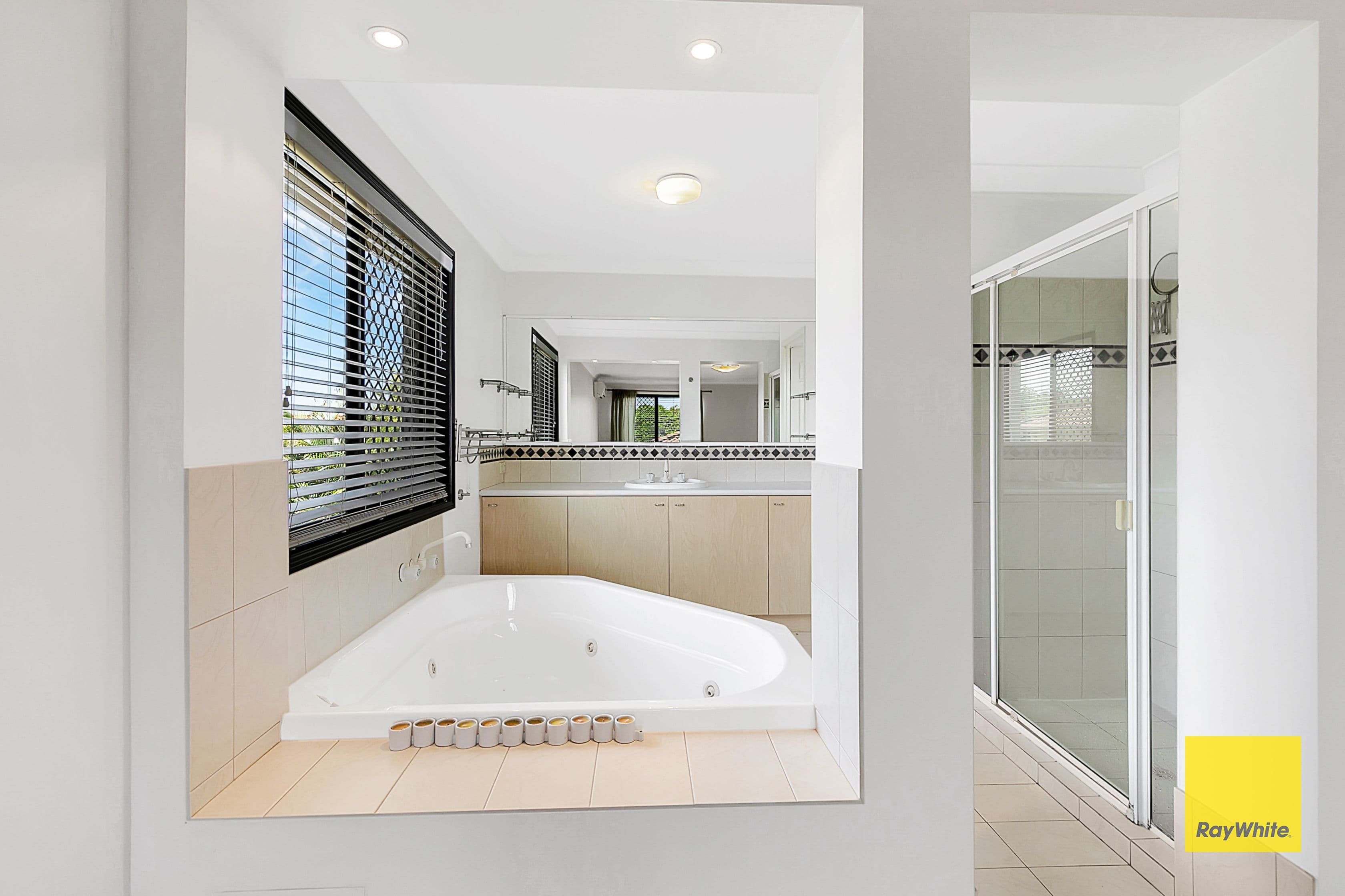 336 Bloomfield Street, Cleveland QLD 4163, Cleveland - Thumbnail 5
