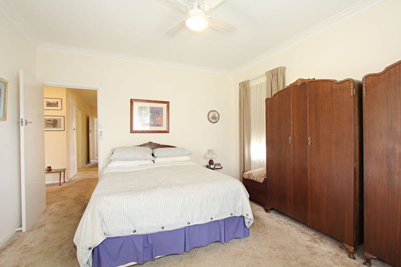 10 Irving Street, MOUNT WAVERLEY VIC 3149, Mount Waverley - Thumbnail 6