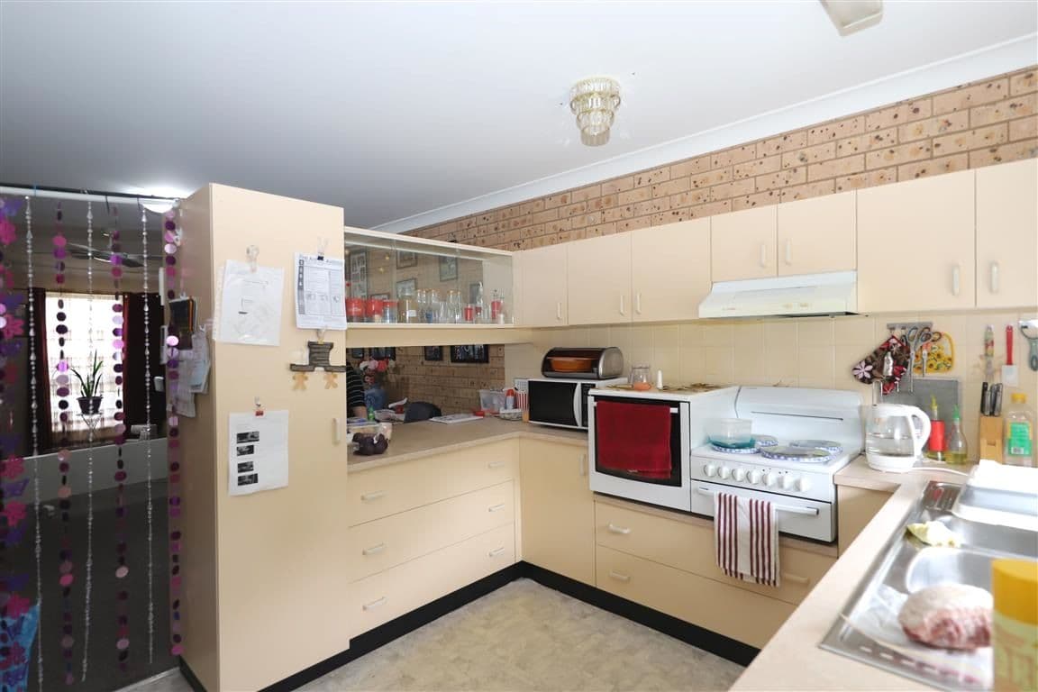 16 Havelock Street, Adelong NSW 2729, Adelong - Thumbnail 4