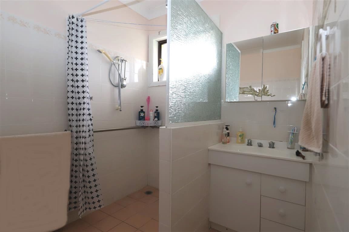 16 Havelock Street, Adelong NSW 2729, Adelong - Thumbnail 5
