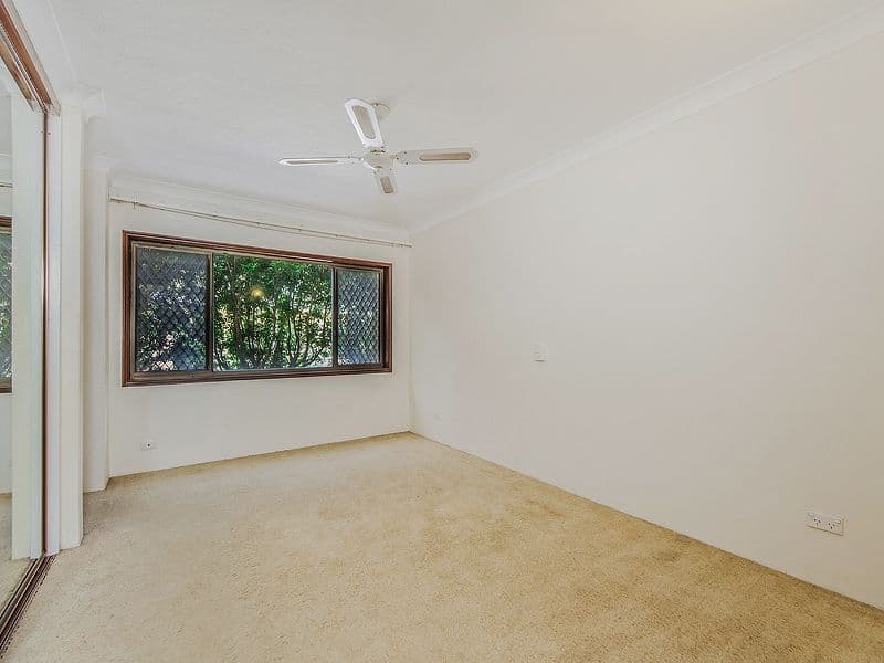 268 Marine Parade, LABRADOR QLD 4215, Labrador - Thumbnail 6