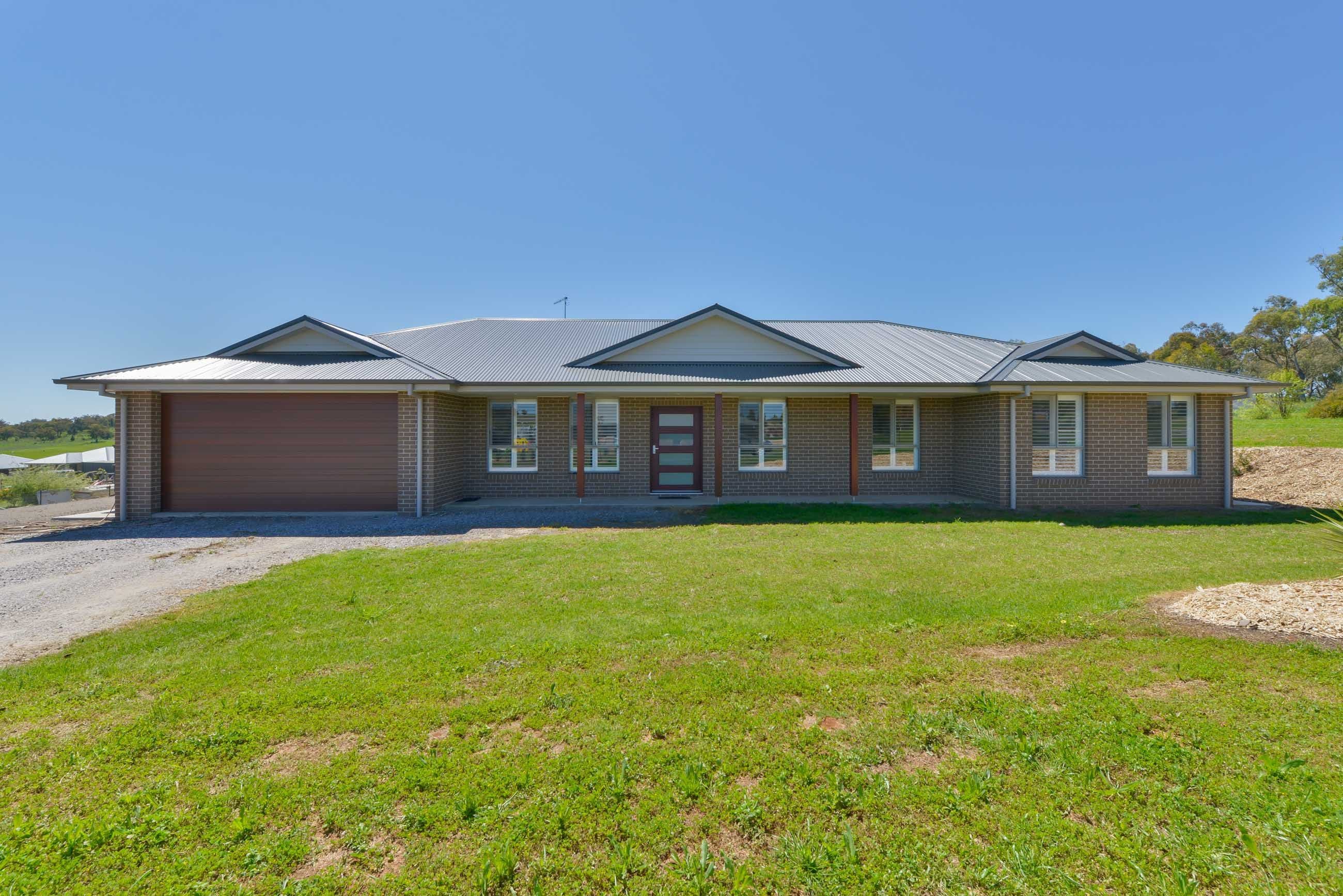 2 Stringybark Road, Tamworth NSW 2340, Tamworth - Image 1