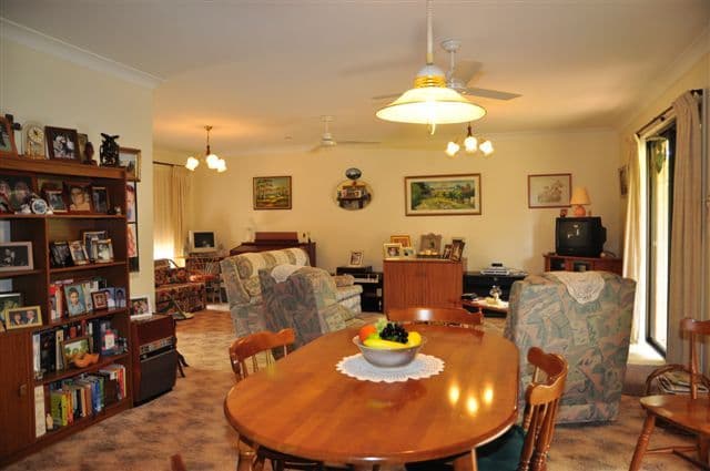 8 Highfields Road, HIGHFIELDS QLD 4352, Highfields - Thumbnail 4