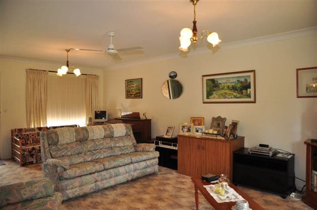 8 Highfields Road, HIGHFIELDS QLD 4352, Highfields - Thumbnail 5