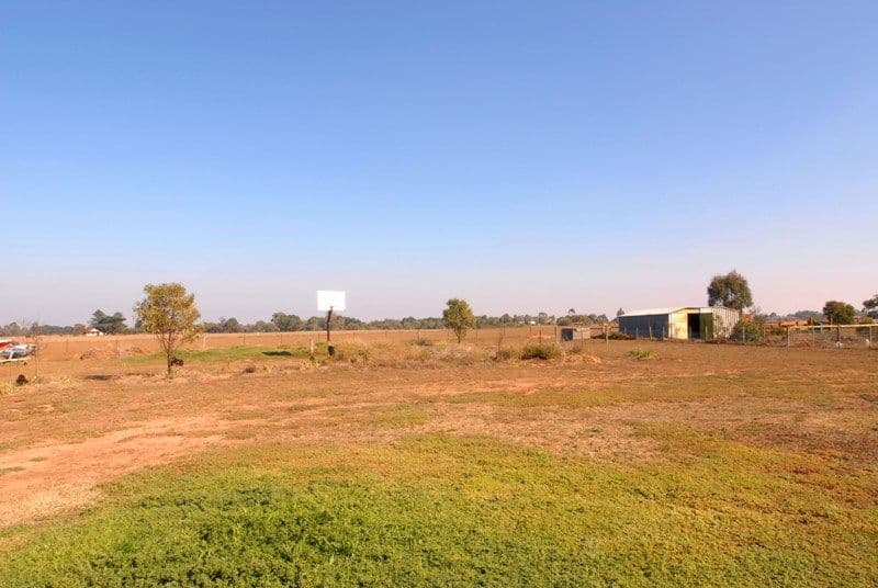 4 Jolyon Court, LITTLE RIVER VIC 3211, Little River - Thumbnail 3
